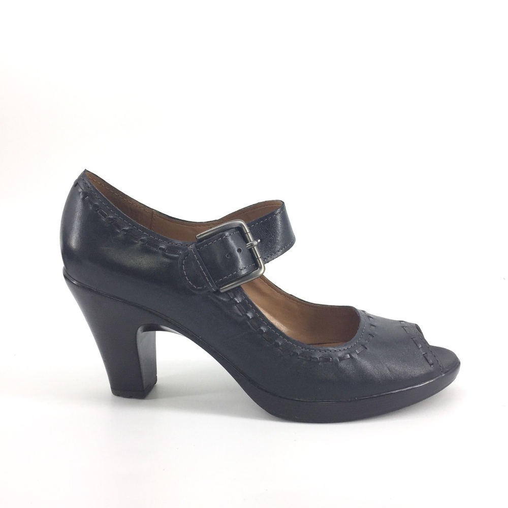 Clark’s Mary Jane Shoes 11 Black Leather Peep Toe